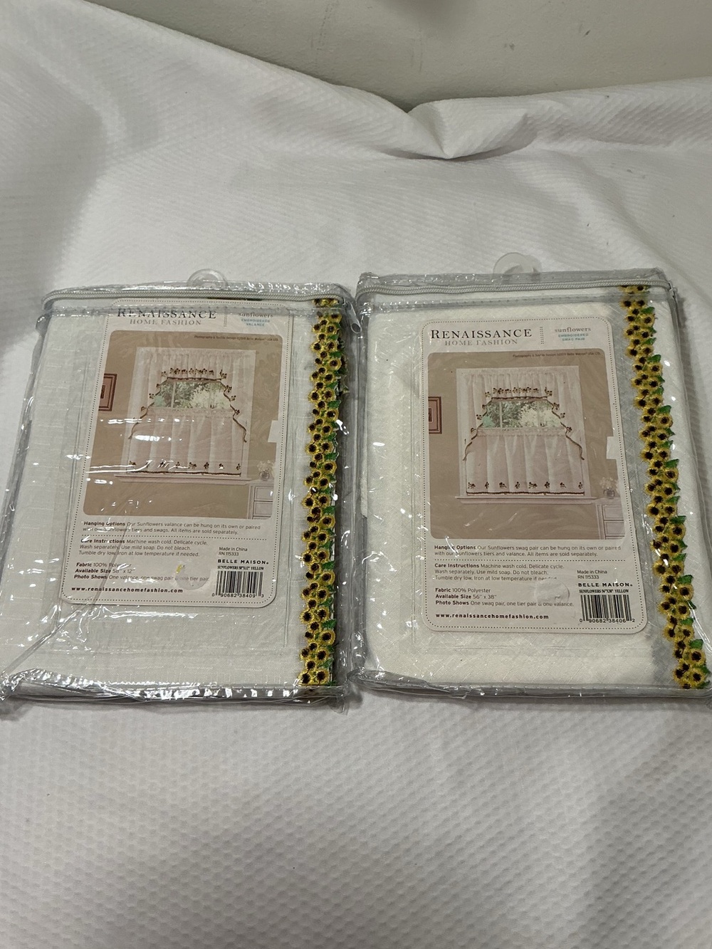 Renaissance Home Fashion White Sunflower Trim Kitchen Curtain Pair